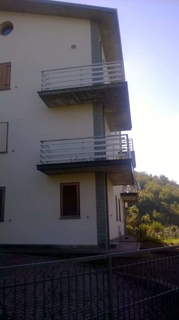 casa indipendente in vendita a Montese