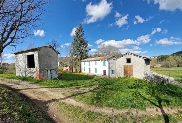 casa indipendente in vendita a Montese in zona Maserno