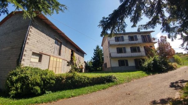 appartamento in vendita a Montese in zona Montalto