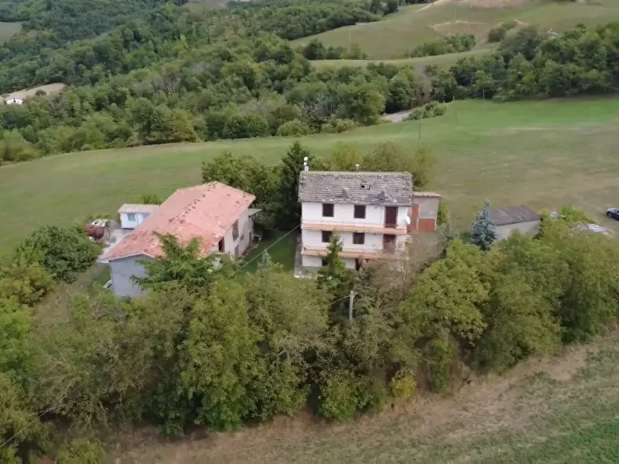 casa indipendente in vendita a Montese in zona Montalto