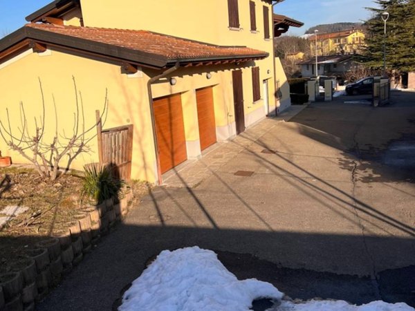 casa indipendente in vendita a Montese in zona Maserno