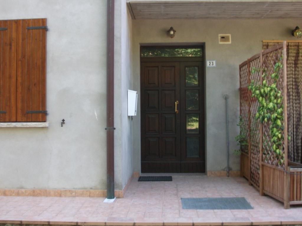 appartamento in vendita a Montese in zona Montalto