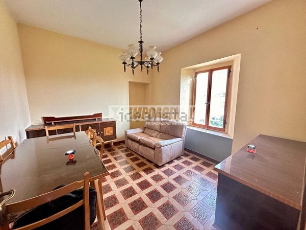 casa indipendente in vendita a Montese
