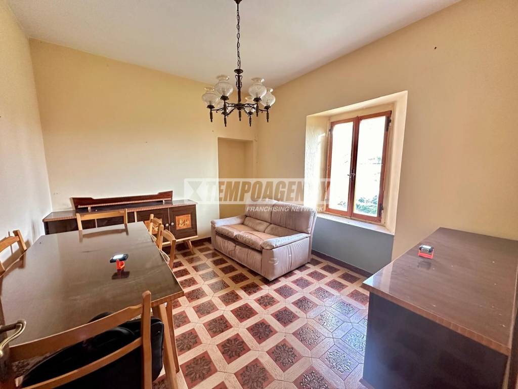 casa indipendente in vendita a Montese in zona Montalto