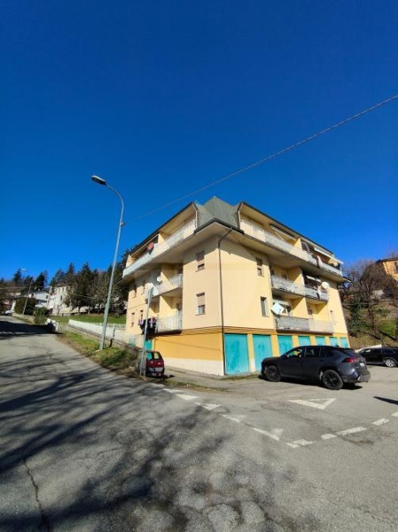 appartamento in vendita a Montese