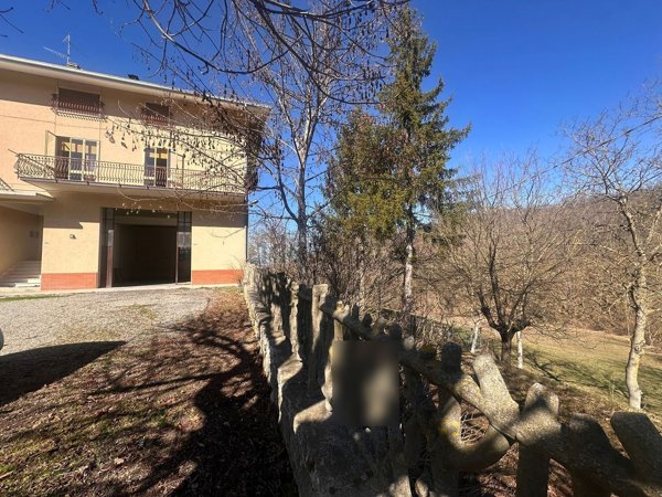 appartamento in vendita a Montese in zona Maserno