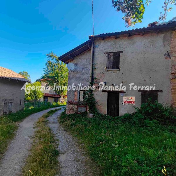 casa indipendente in vendita a Montese in zona Maserno