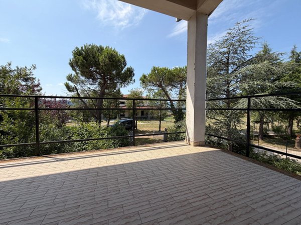 casa indipendente in vendita a Montese