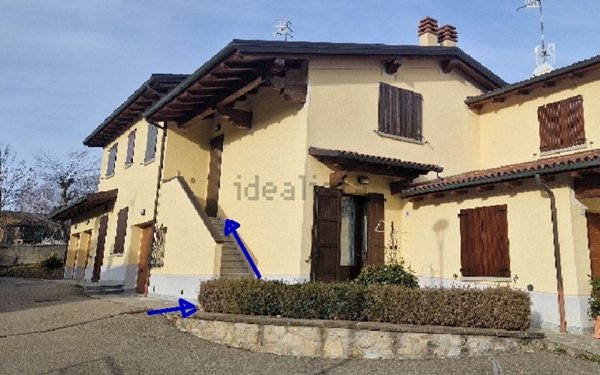 appartamento in vendita a Montese in zona Maserno