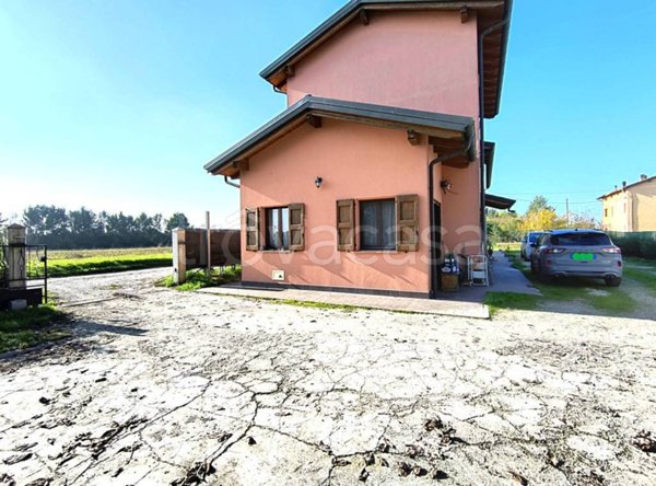 casa indipendente in vendita a Nonantola
