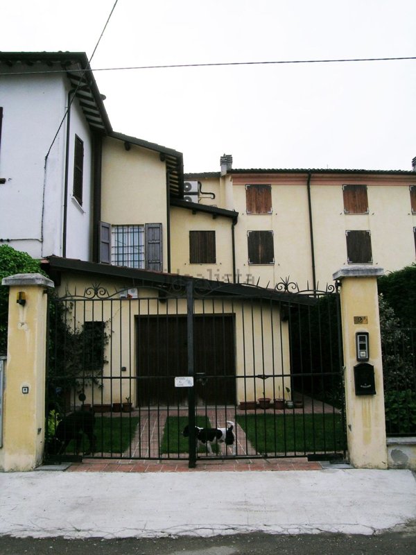 casa indipendente in vendita a Nonantola