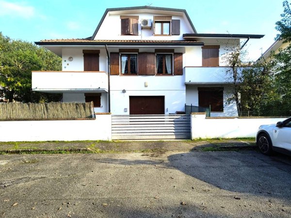 casa indipendente in vendita a Nonantola