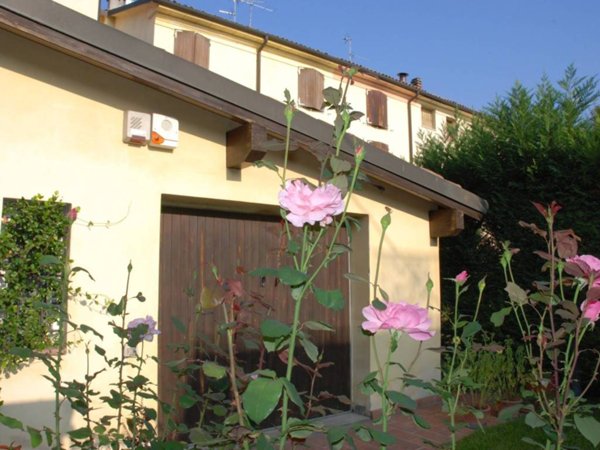casa indipendente in vendita a Nonantola