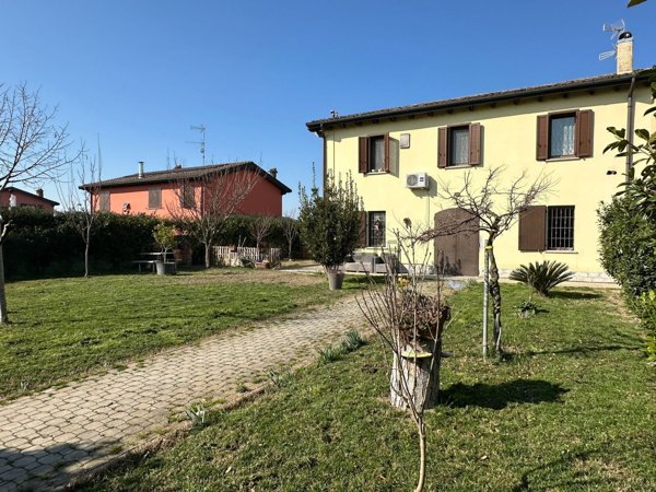 casa indipendente in vendita a Nonantola