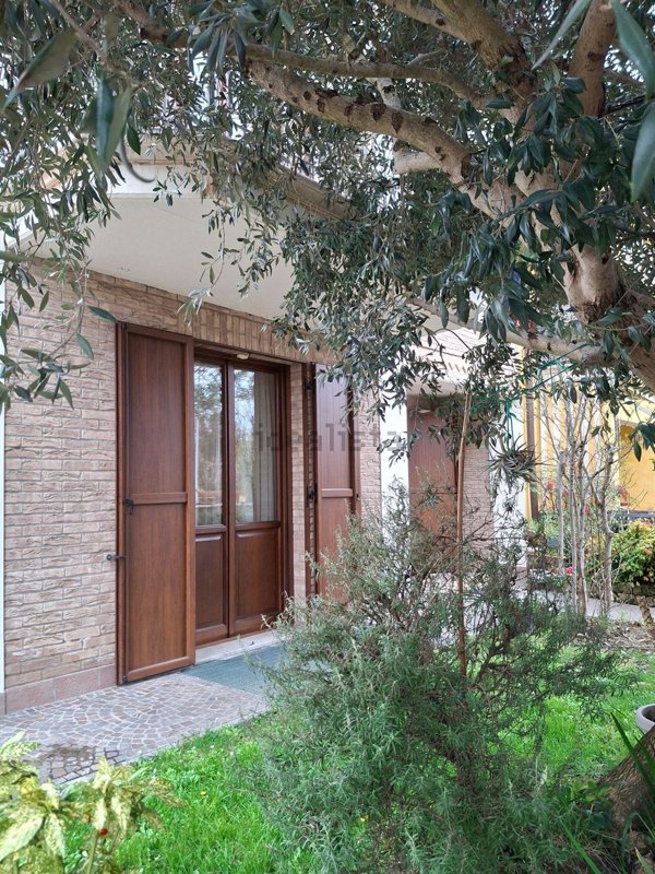 casa indipendente in vendita a Nonantola