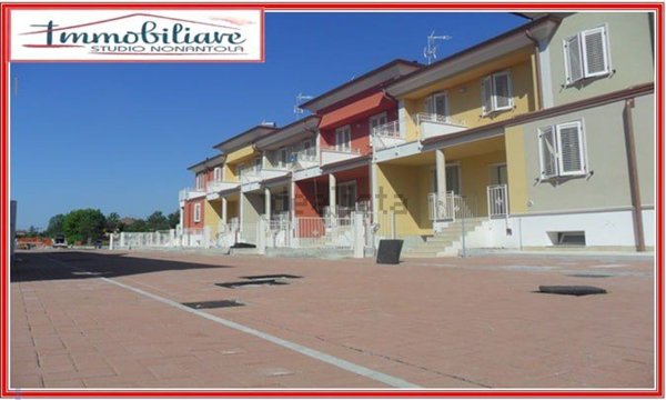 casa indipendente in vendita a Nonantola