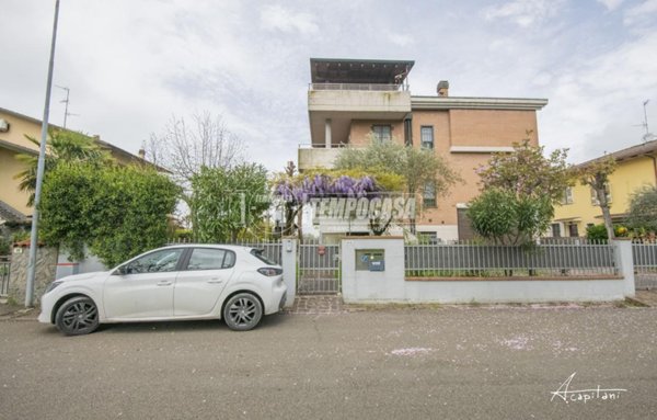 casa indipendente in vendita a Nonantola in zona La Grande