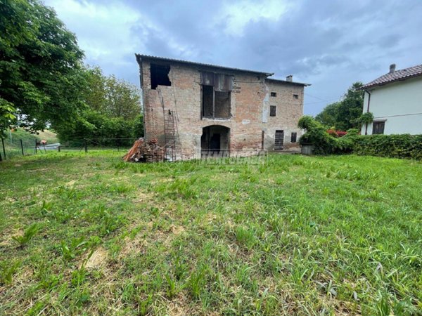 casa indipendente in vendita a Nonantola