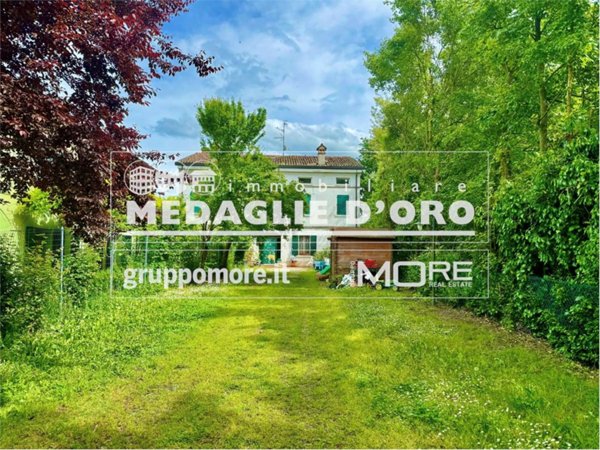 casa indipendente in vendita a Nonantola