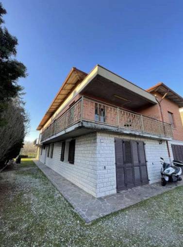 casa indipendente in vendita a Nonantola in zona Via Larga