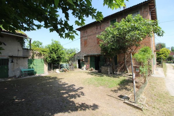 casa indipendente in vendita a Nonantola