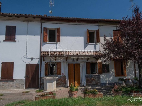 casa indipendente in vendita a Nonantola in zona La Grande