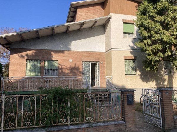 casa indipendente in vendita a Nonantola