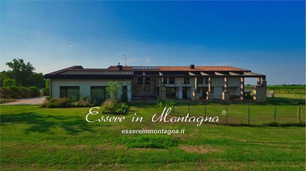 casa indipendente in vendita a Nonantola