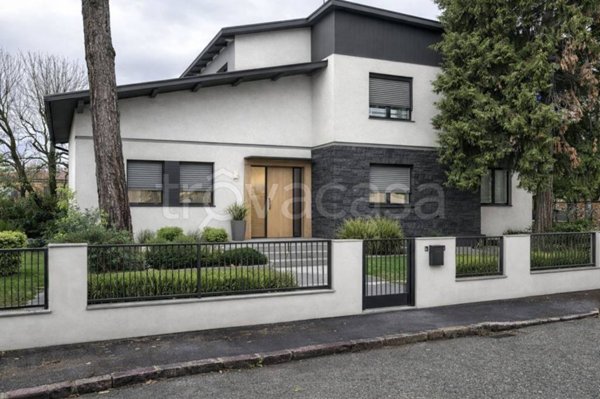 casa indipendente in vendita a Nonantola