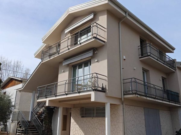 casa indipendente in vendita a Nonantola