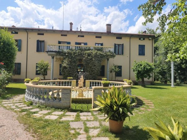 villa in vendita a Nonantola in zona Bagazzano