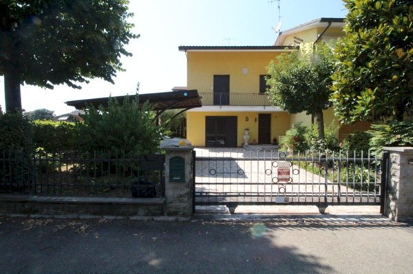 casa indipendente in vendita a Nonantola