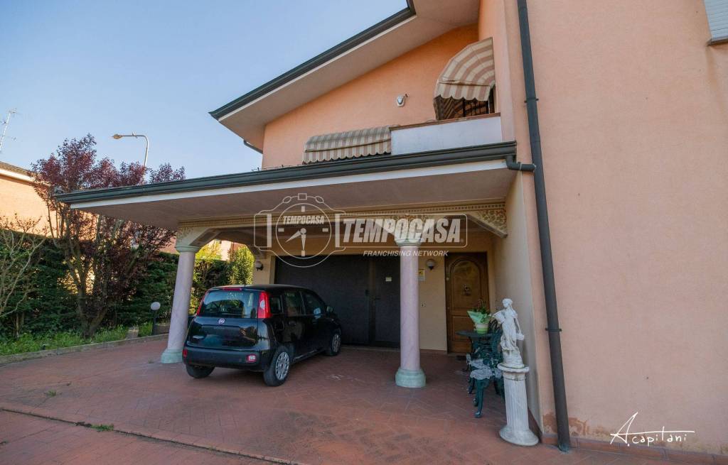 casa indipendente in vendita a Nonantola