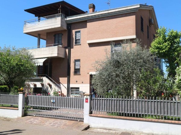 casa indipendente in vendita a Nonantola in zona La Grande