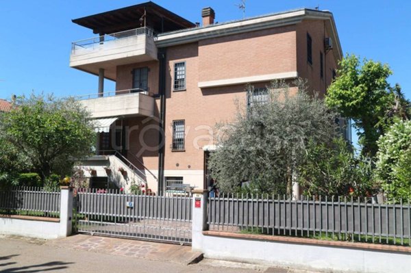 casa indipendente in vendita a Nonantola in zona La Grande