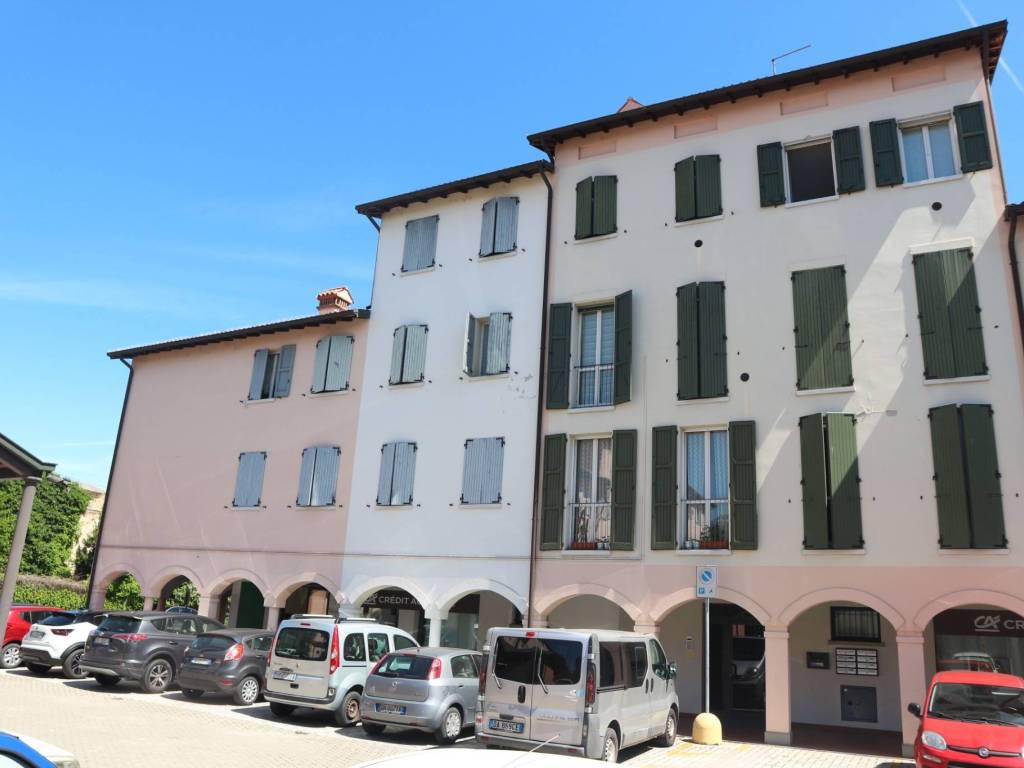 appartamento in vendita a Nonantola in zona Via Larga