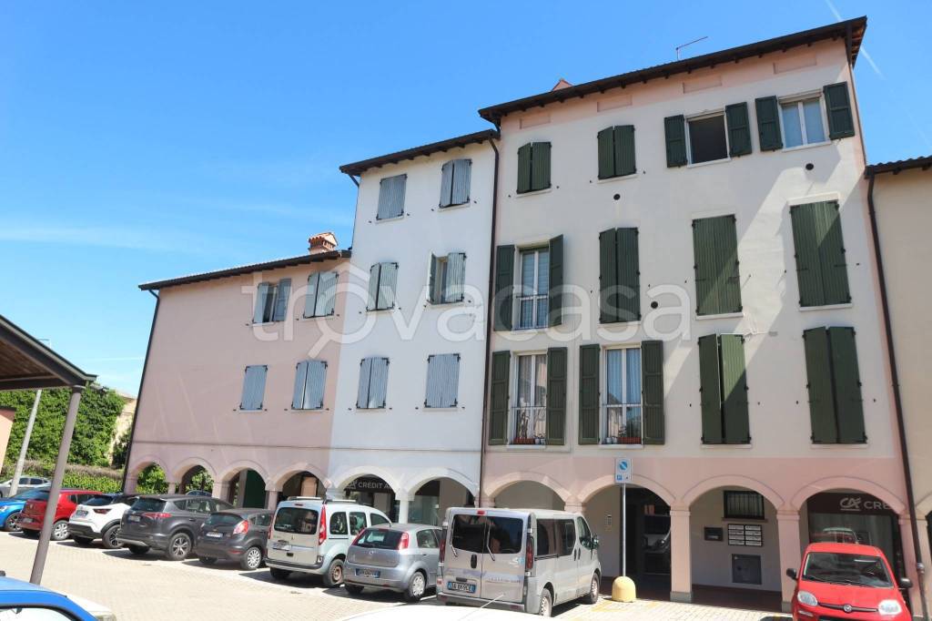 appartamento in vendita a Nonantola in zona Via Larga