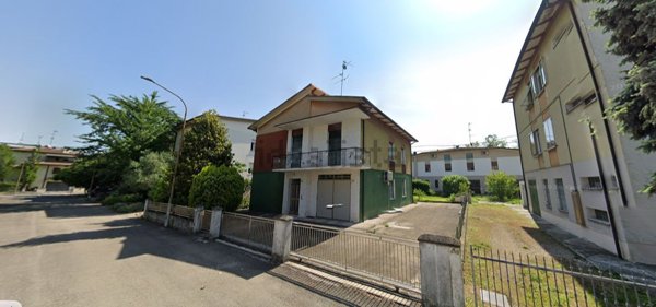 casa indipendente in vendita a Nonantola in zona Via Larga