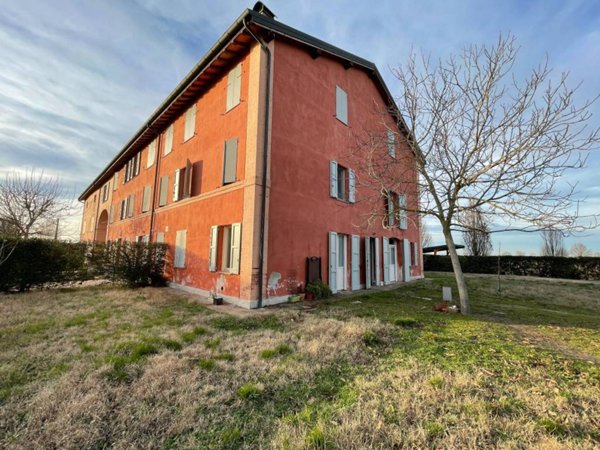 appartamento in vendita a Nonantola in zona Via Larga