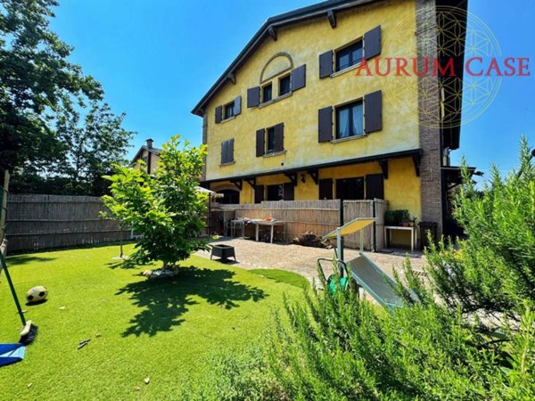 casa indipendente in vendita a Nonantola in zona Campazzo