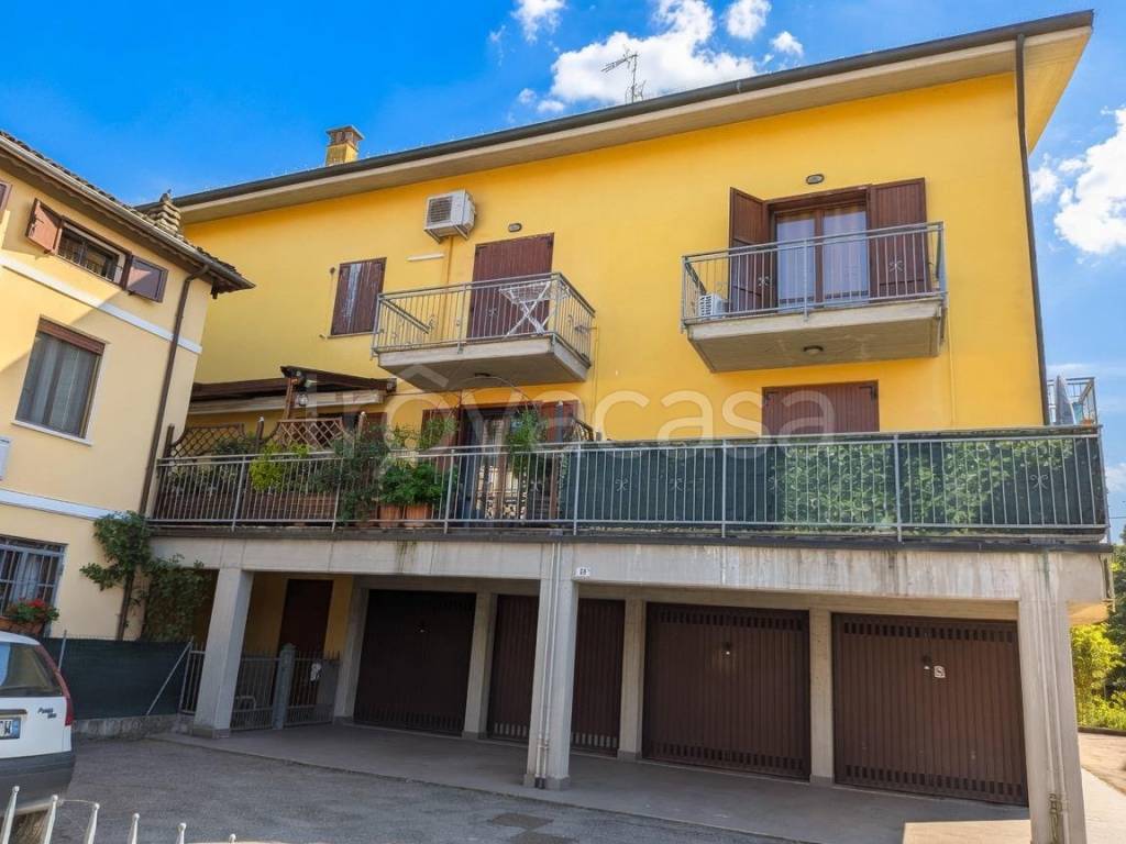 appartamento in vendita a Nonantola in zona Via Larga