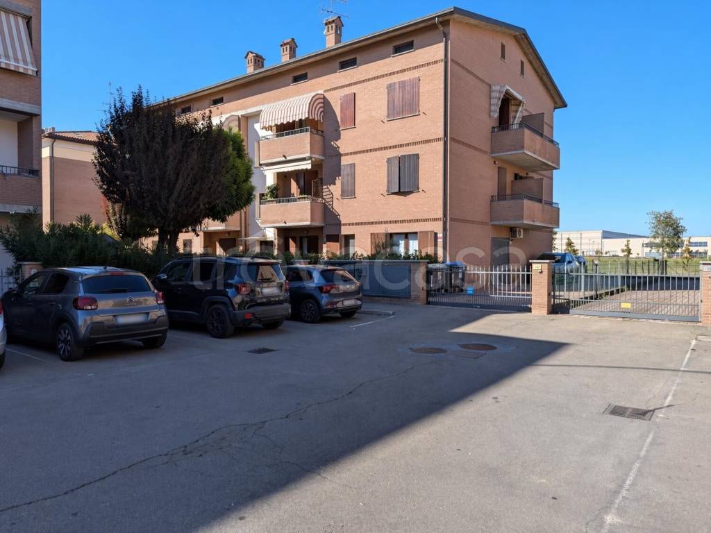 appartamento in vendita a Nonantola in zona Via Larga