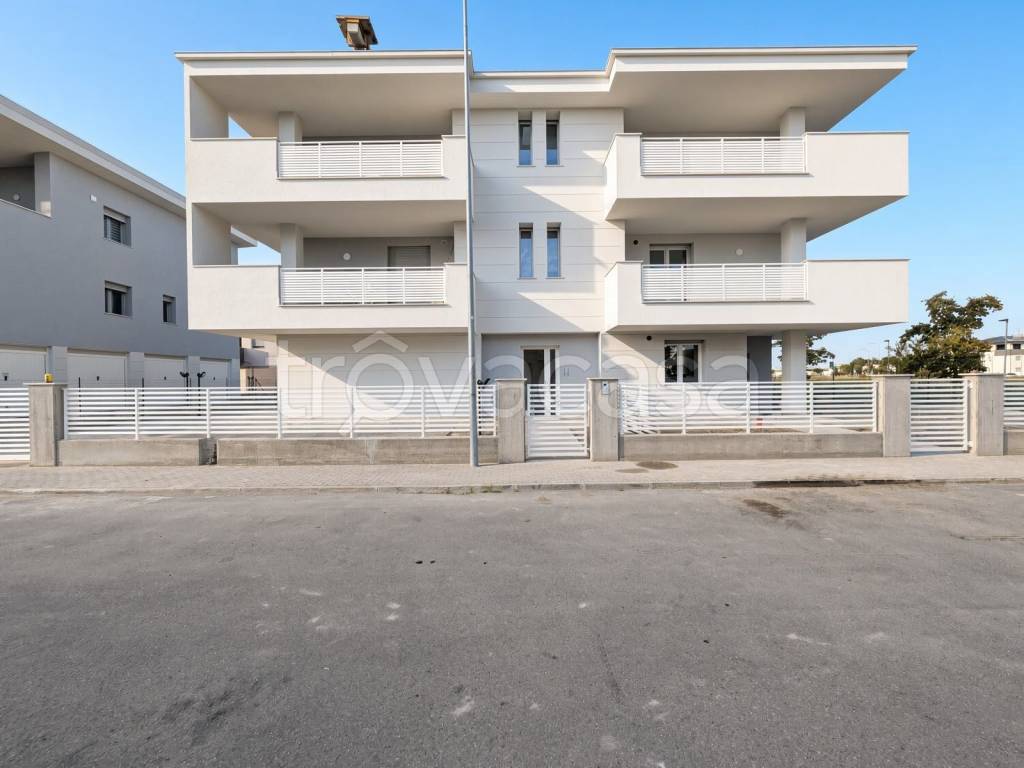 appartamento in vendita a Nonantola in zona Via Larga