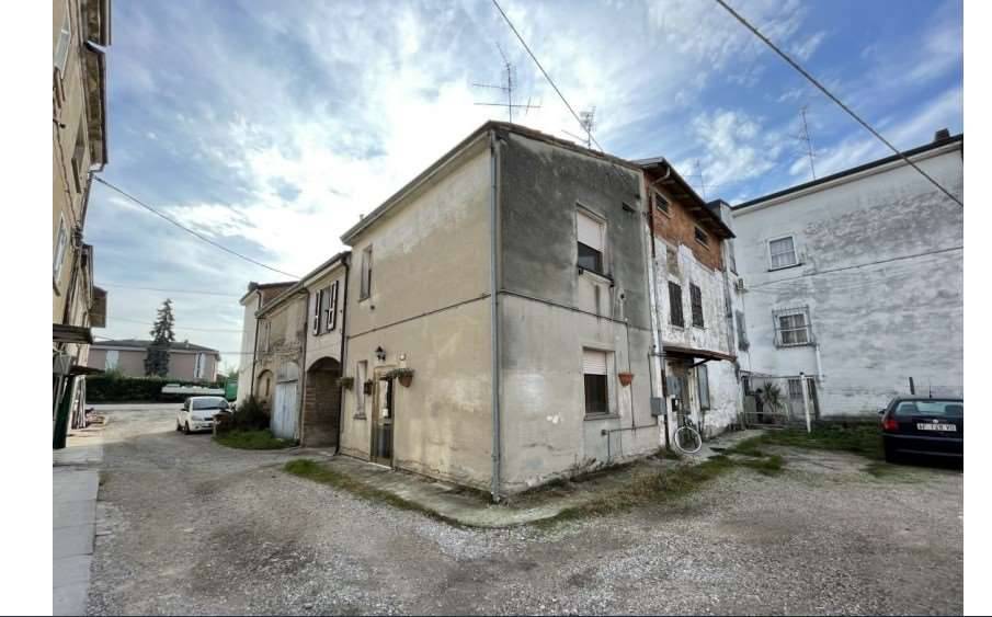appartamento in vendita a Novi di Modena