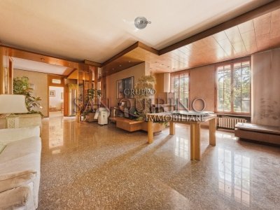 casa indipendente in vendita a Novi di Modena in zona Rovereto sulla Secchia