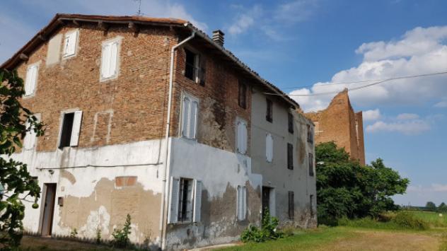 terreno edificabile in vendita a Novi di Modena
