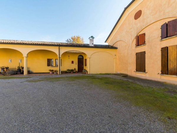 appartamento in vendita a Novi di Modena