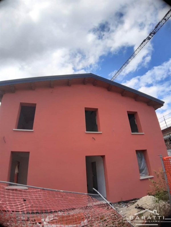 casa indipendente in vendita a Novi di Modena in zona Sant'Antonio in Mercadello