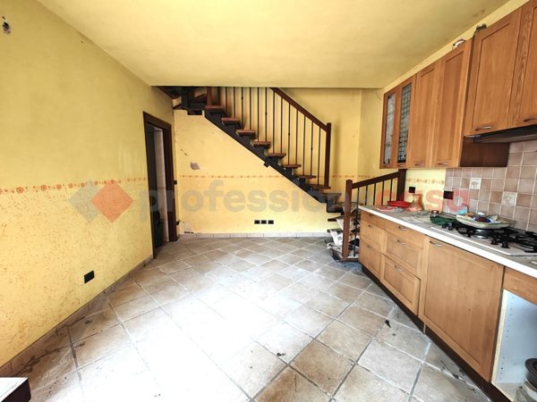 casa indipendente in vendita a Novi di Modena