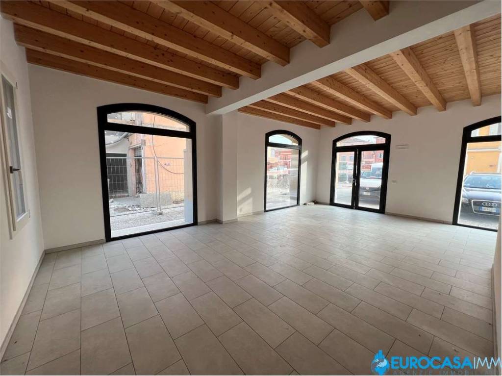 monolocale in vendita a Novi di Modena
